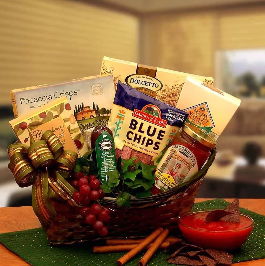 GBDS Holiday Gift Basket - The Cheerful Giver Festive Present Box for Christmas & Celebrations